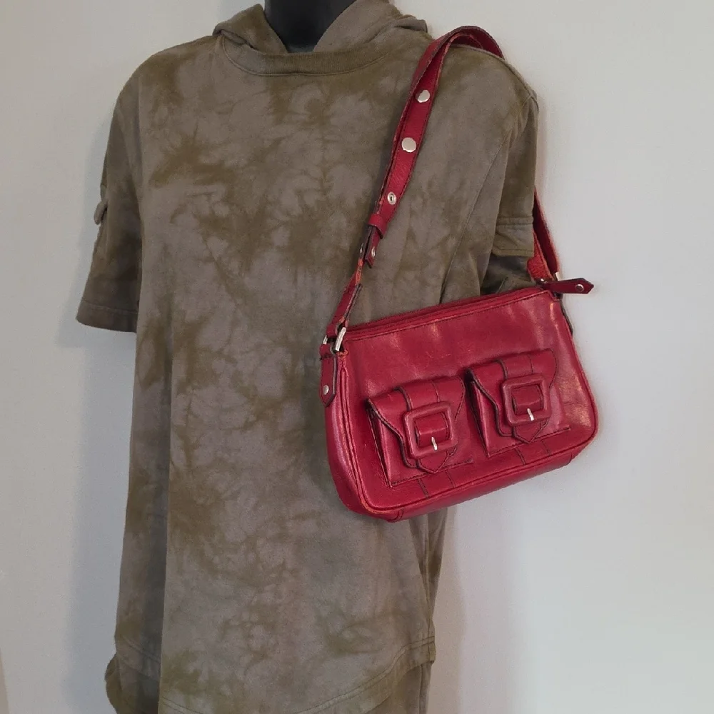 Kenneth Cole New York Red Shoulder Bag - Picture 11 of 11